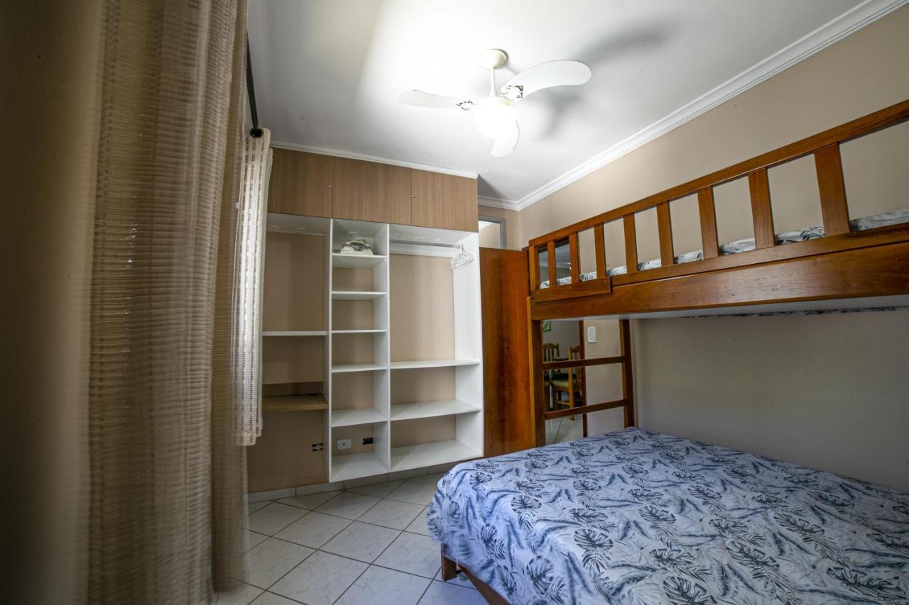 Apto 22E ar condicionado e ventilador, 2 quartos, churrasqueira, elevador e piscina Ubatuba Exterior foto
