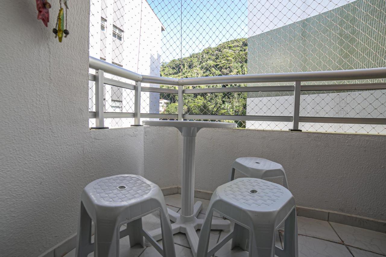 Apto 22E ar condicionado e ventilador, 2 quartos, churrasqueira, elevador e piscina Ubatuba Exterior foto