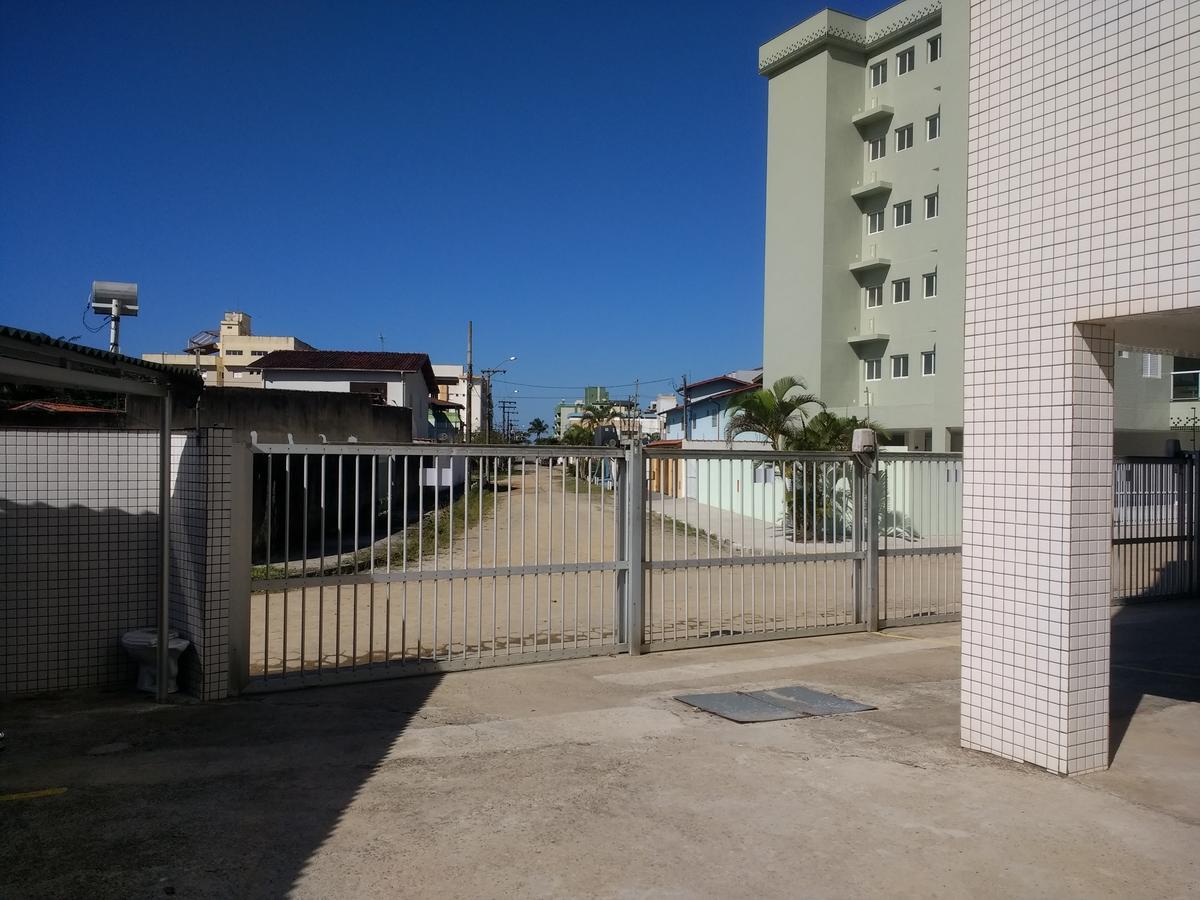 Apto 22E ar condicionado e ventilador, 2 quartos, churrasqueira, elevador e piscina Ubatuba Exterior foto