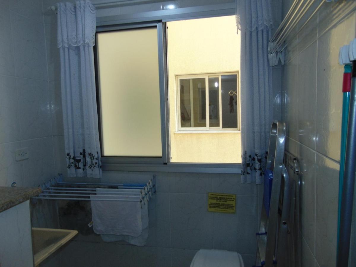 Apto 22E ar condicionado e ventilador, 2 quartos, churrasqueira, elevador e piscina Ubatuba Exterior foto